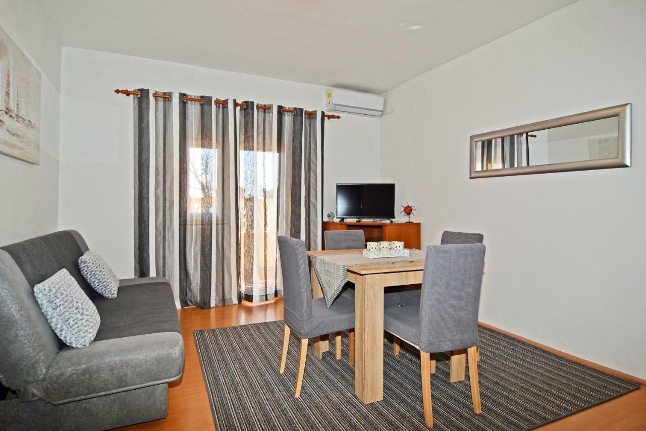 Apartament Nina