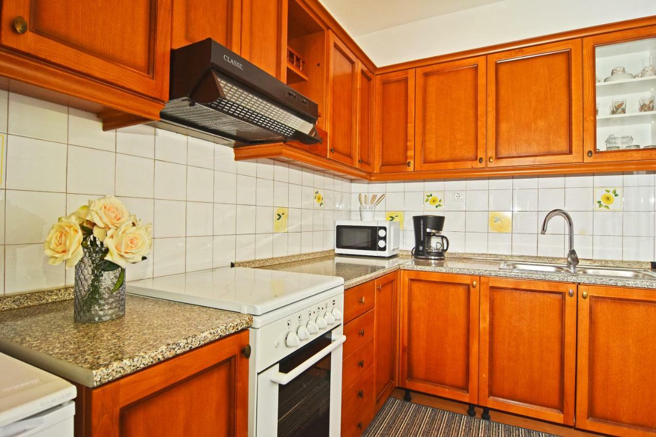 Nina Apartament *